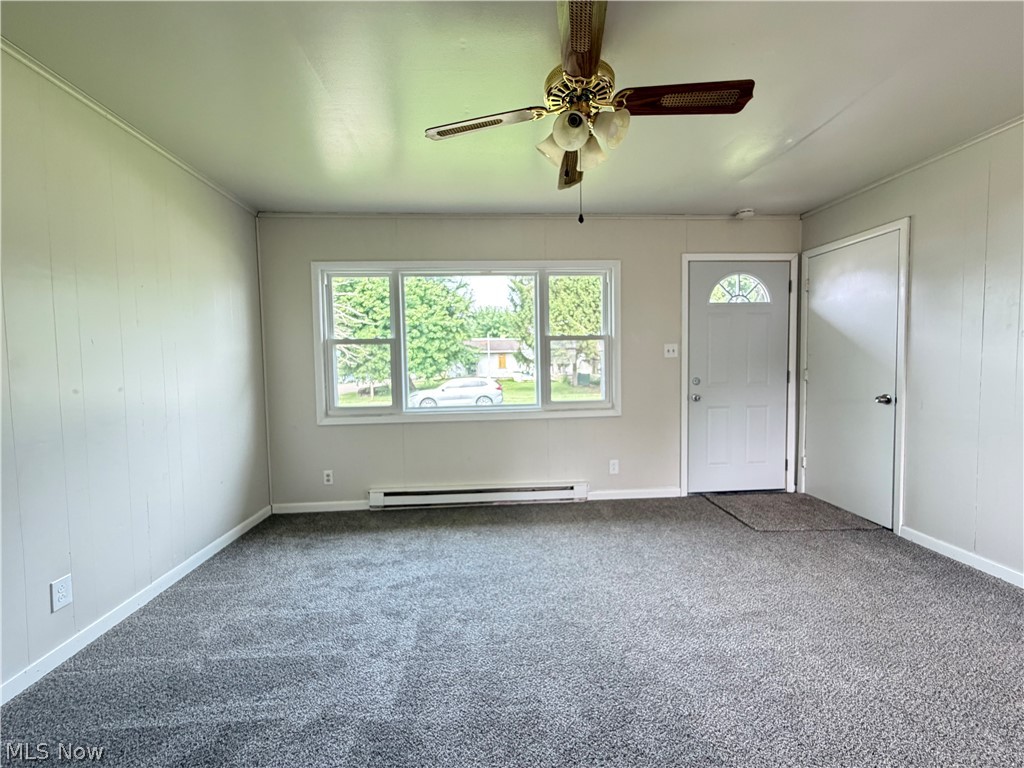 591 Chestnut Street Newcomerstown OH 43832