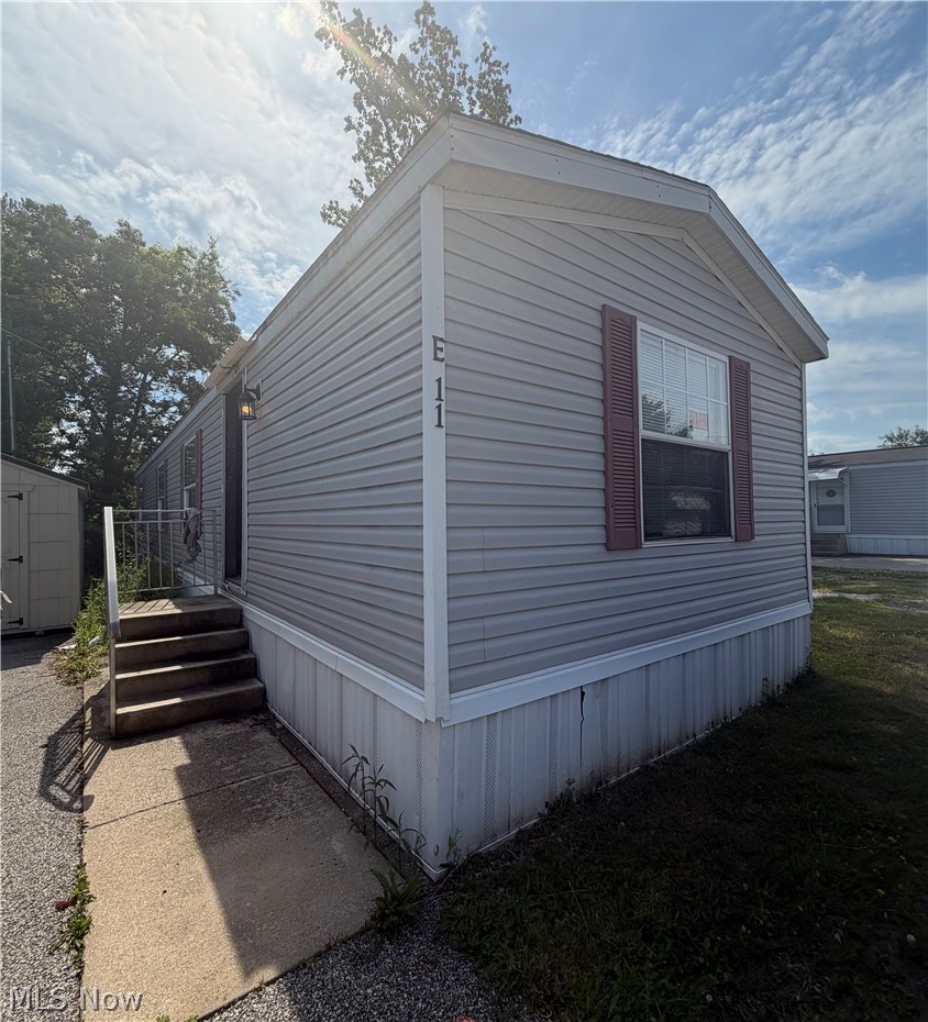 5411 N River Road W Geneva OH 44041
