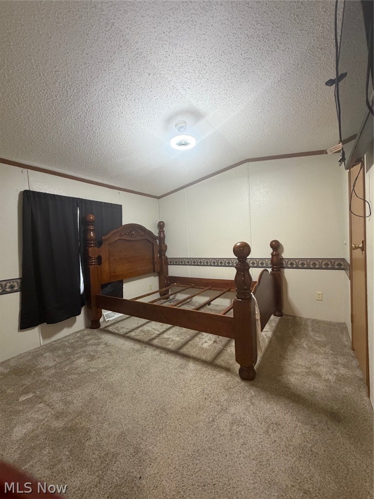 5411 N River Road W Geneva OH 44041