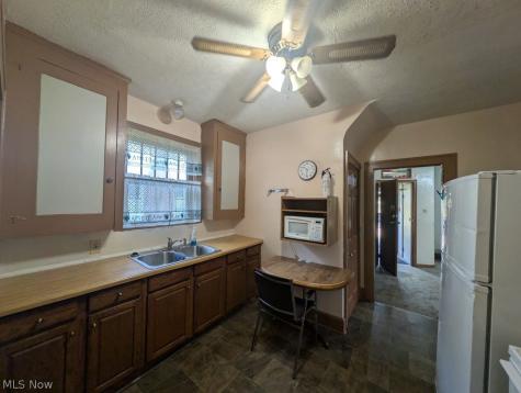 223 Greenfield Avenue SW Canton OH 44706