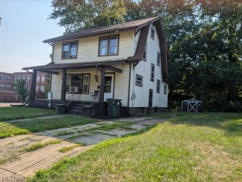 223 Greenfield Avenue SW Canton OH 44706