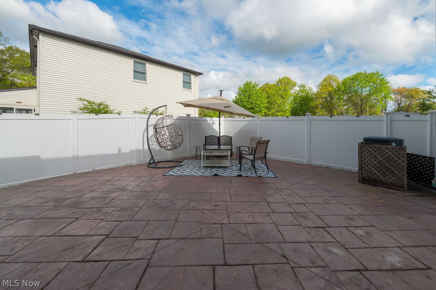 2220 Beechwood Drive Westlake OH 44145