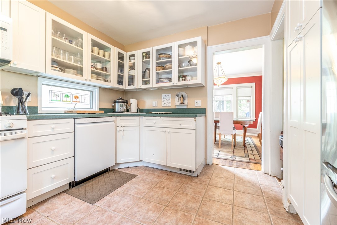 2257 Briarwood Road Cleveland Heights OH 44118