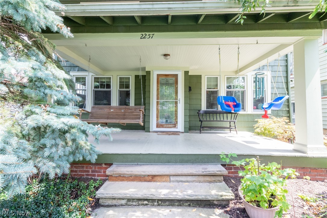 2257 Briarwood Road Cleveland Heights OH 44118