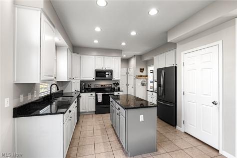 3424 Sonoma Way Avon OH 44011