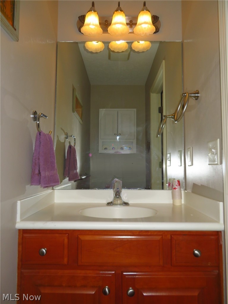 419 Augusta Drive Elyria OH 44035