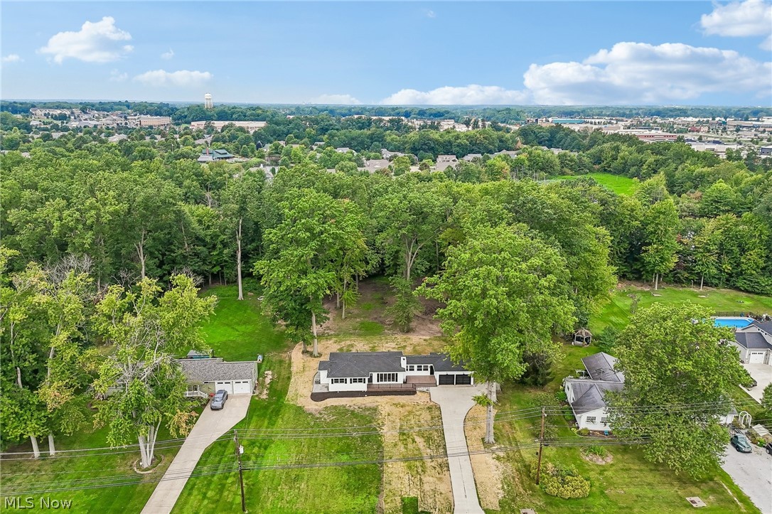 1900 Jaycox Road Avon OH 44011