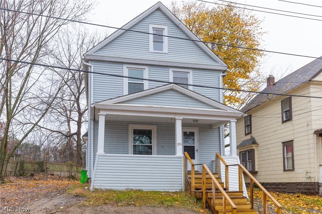 258 Oberlin Court Akron OH 44311