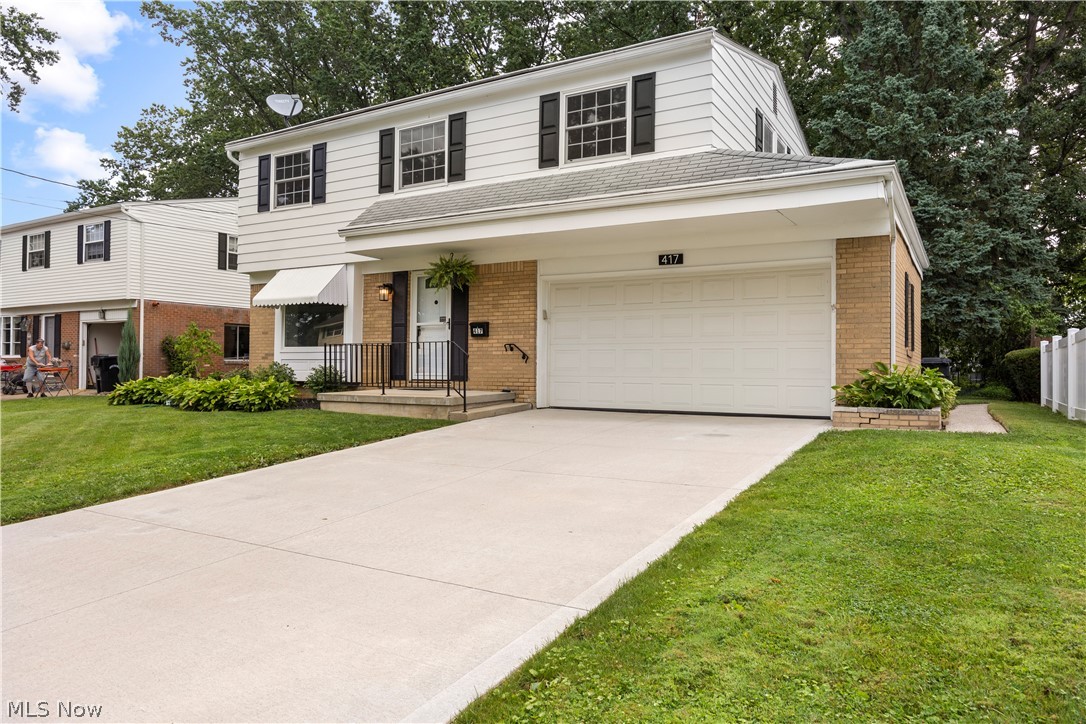 417 Longfellow Street Elyria OH 44035