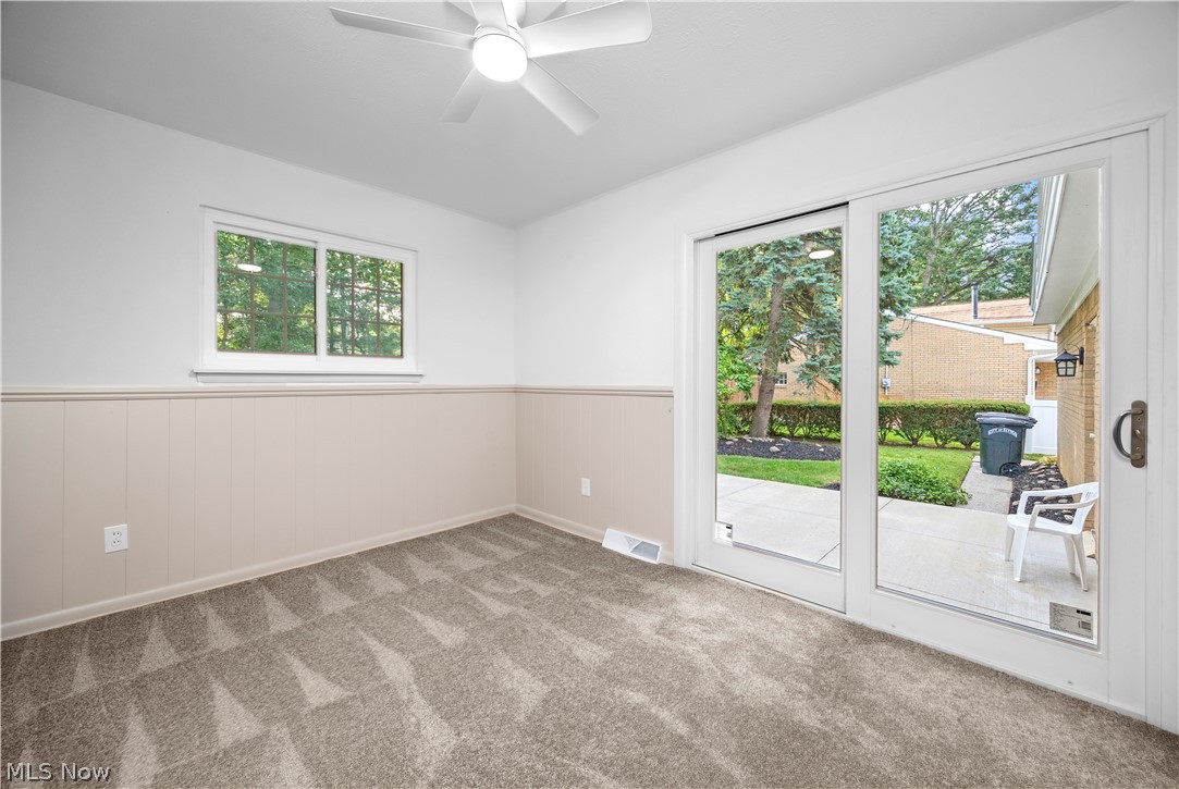 417 Longfellow Street Elyria OH 44035