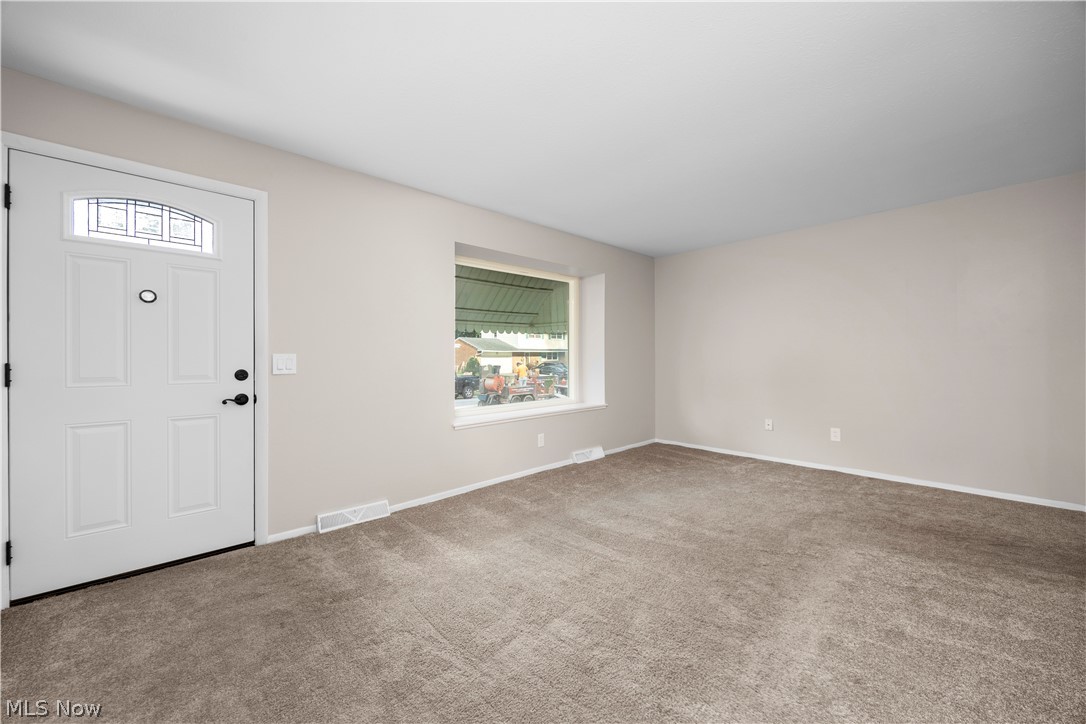 417 Longfellow Street Elyria OH 44035