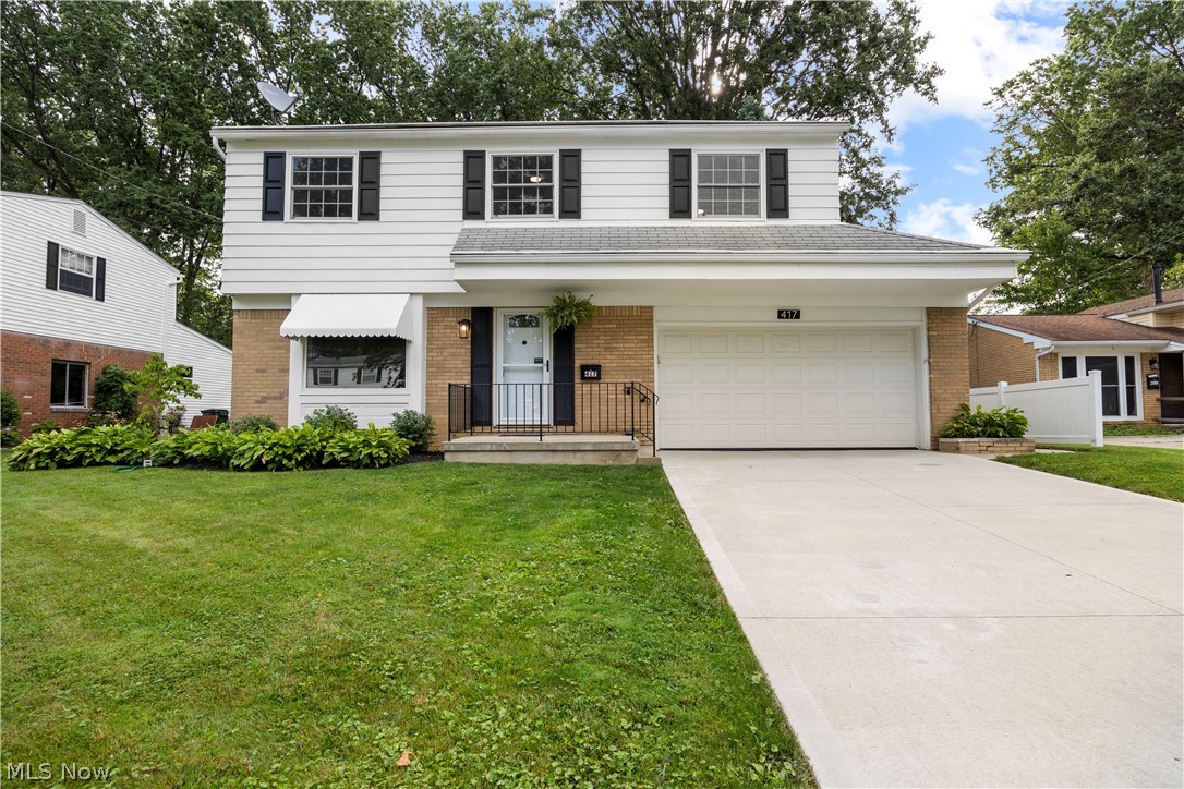 417 Longfellow Street Elyria OH 44035