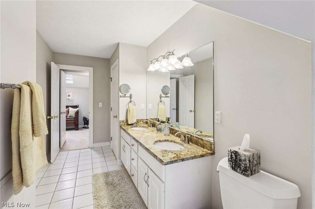 17616 Stockton Lane Chagrin Falls OH 44023