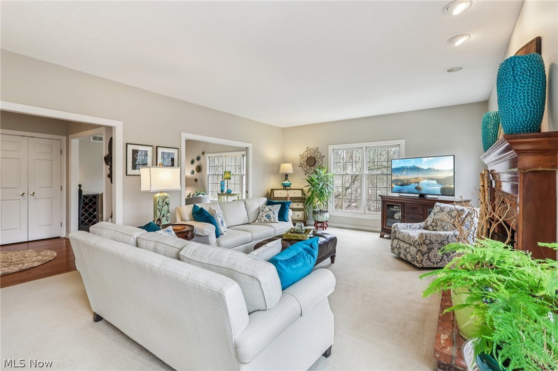 17616 Stockton Lane Chagrin Falls OH 44023