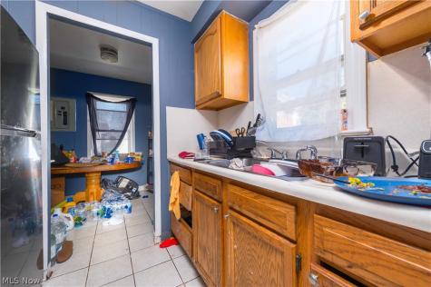 898 Wayside Road Cleveland OH 44110