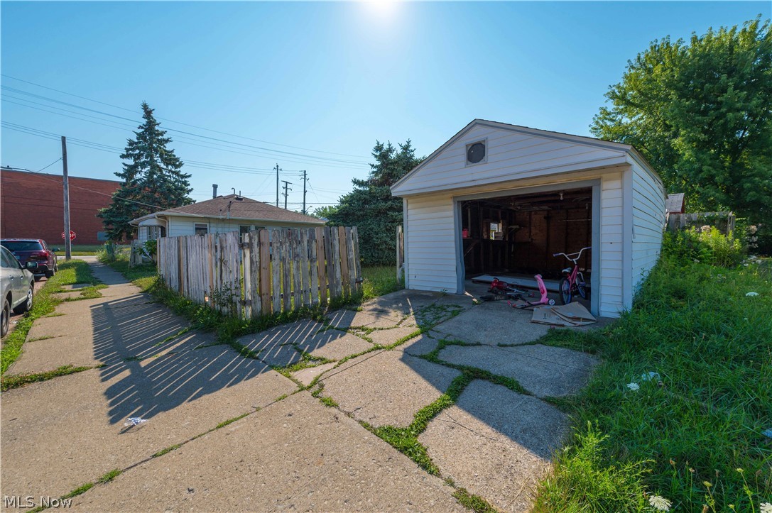 898 Wayside Road Cleveland OH 44110