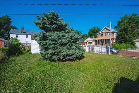 898 Wayside Road Cleveland OH 44110