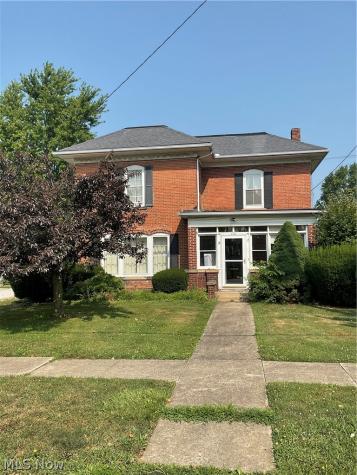 176 S Main Street Creston OH 44217