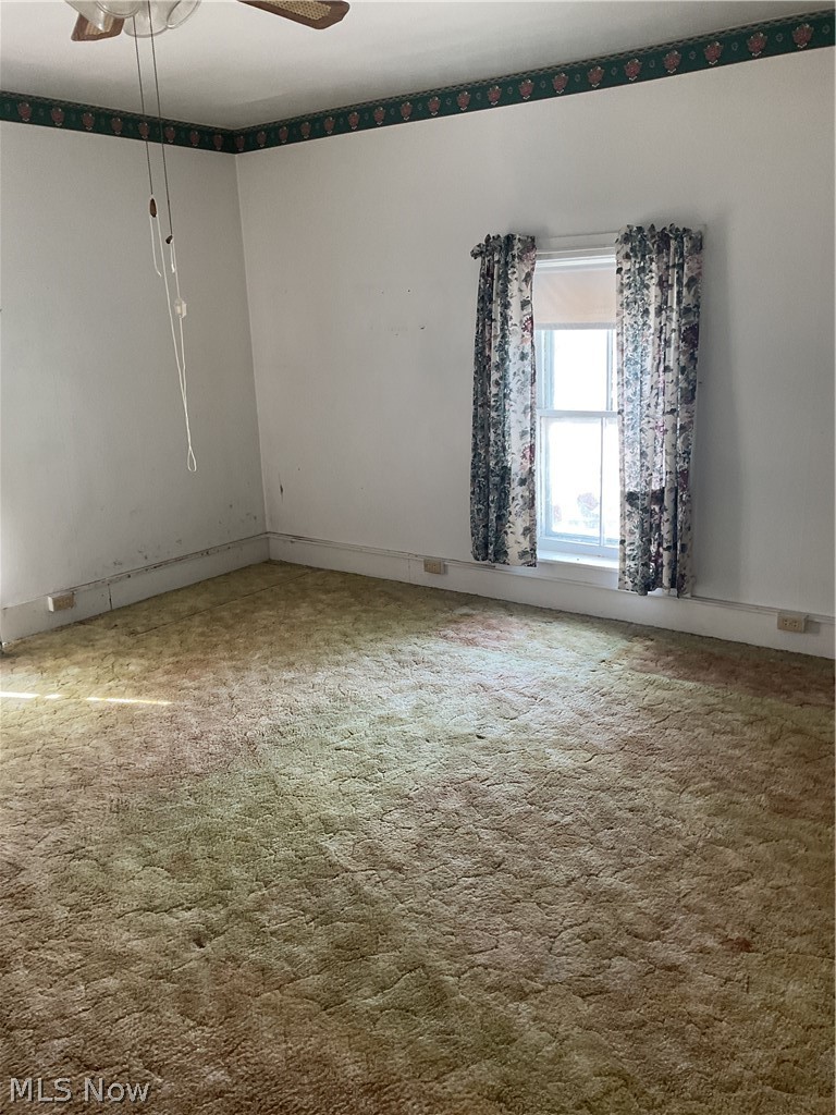 176 S Main Street Creston OH 44217