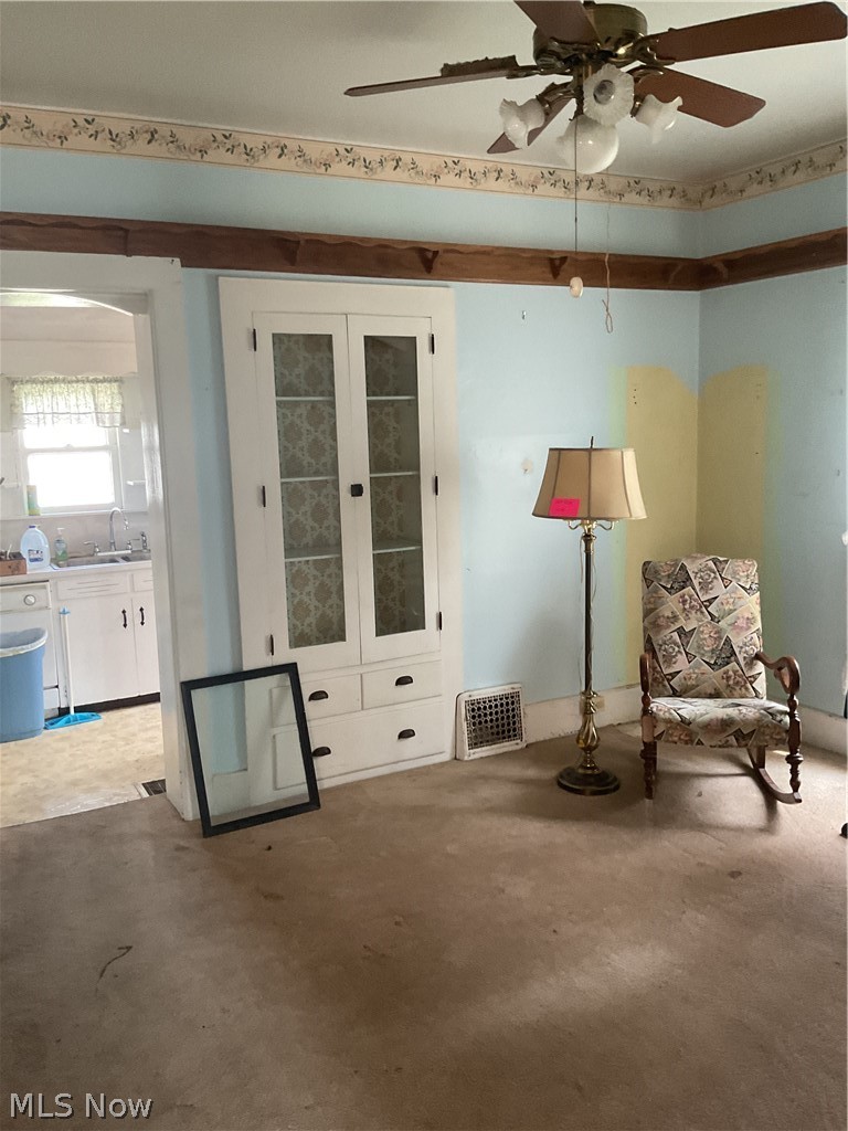 176 S Main Street Creston OH 44217