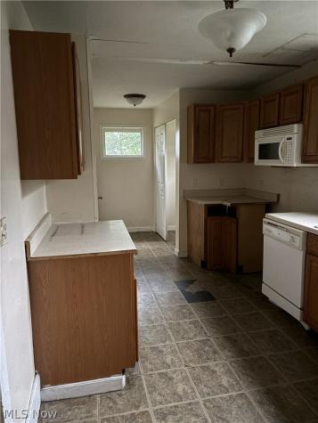 6241 W River Road S Elyria OH 44035