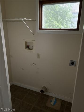 6241 W River Road S Elyria OH 44035