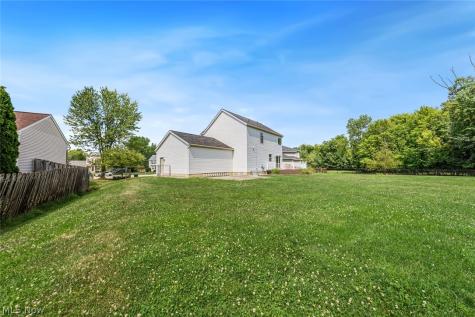 4104 Western Reserve Drive Brunswick OH 44212