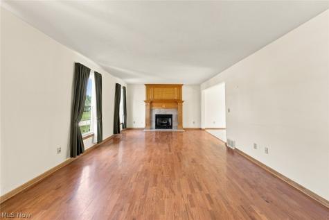 4104 Western Reserve Drive Brunswick OH 44212