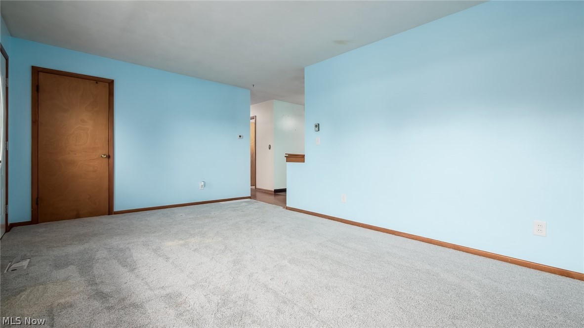 1735 Holly Drive Zanesville OH 43701