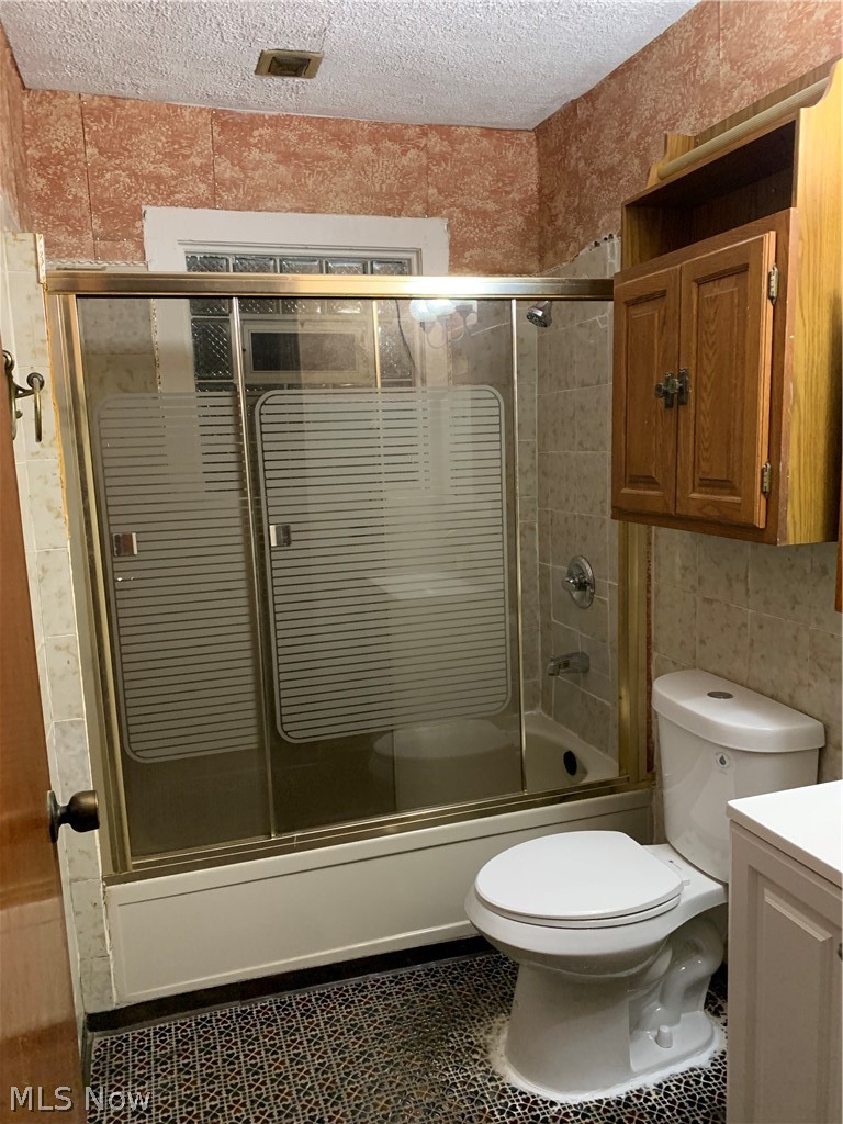 1661 E 93rd Street Cleveland OH 44106