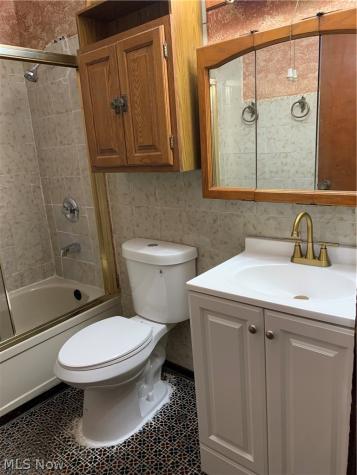 1661 E 93rd Street Cleveland OH 44106