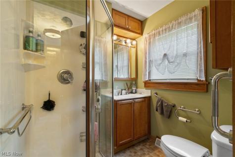 11861 Moffit Street SW Massillon OH 44647