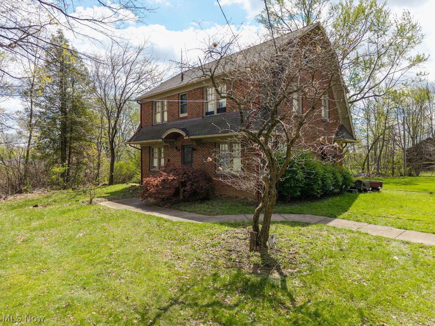 743 Broad Street Wadsworth OH 44281