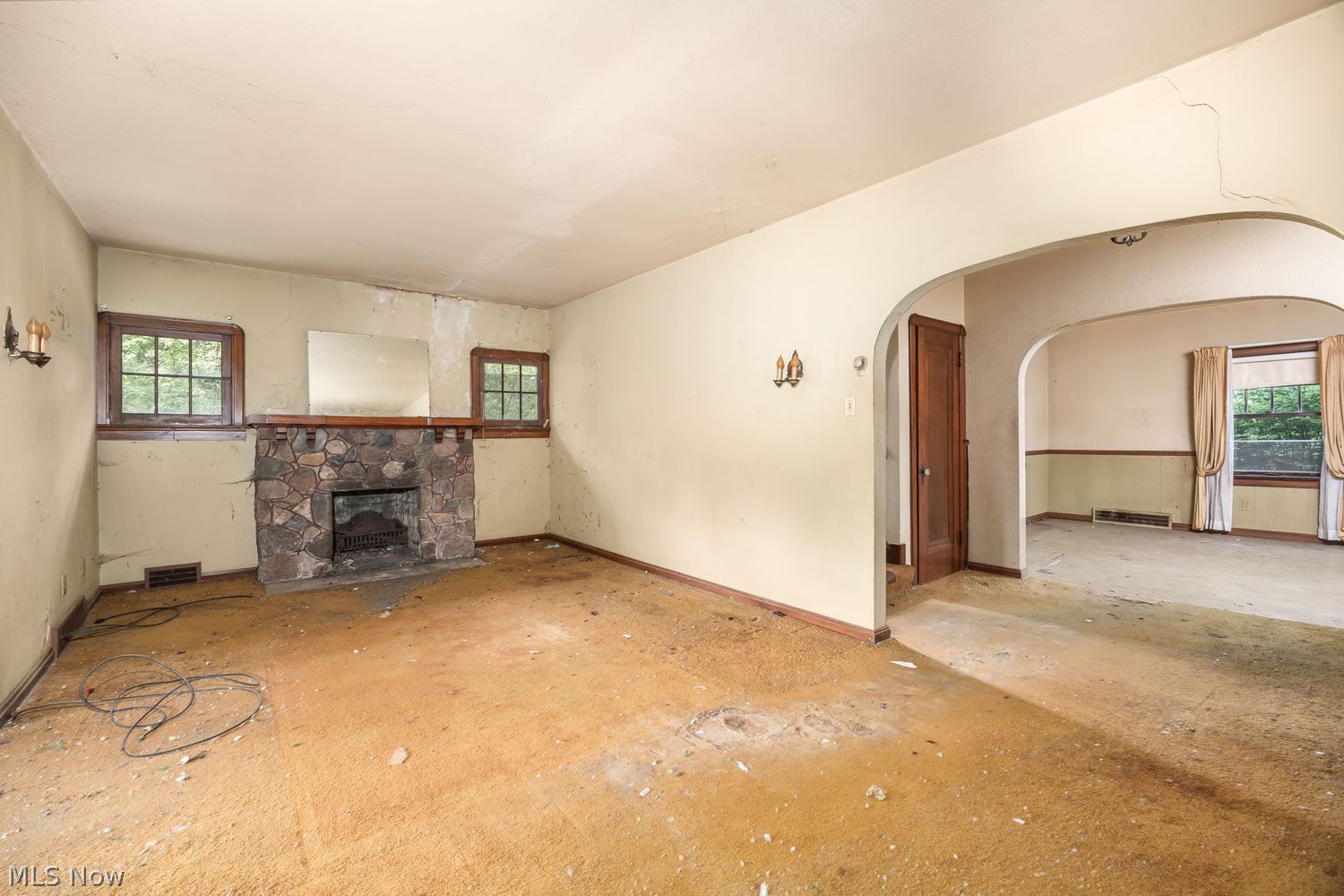 743 Broad Street Wadsworth OH 44281