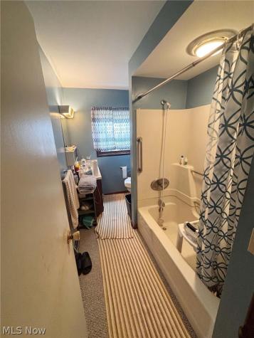 2425 40th Street NE Canton OH 44705
