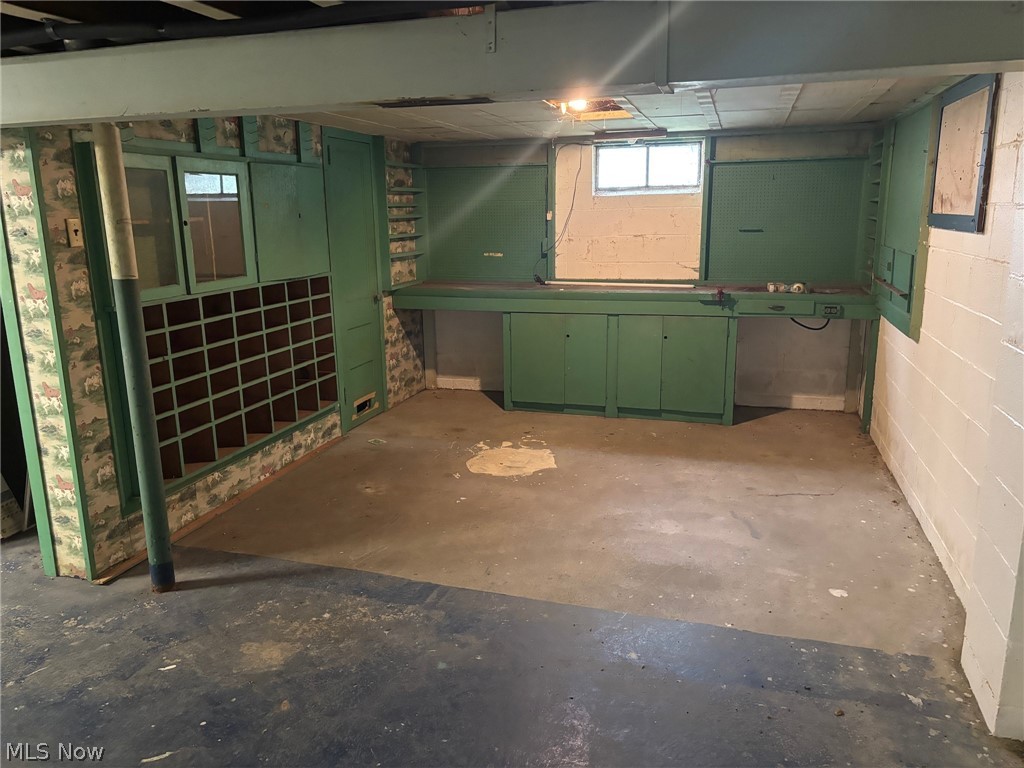2425 40th Street NE Canton OH 44705