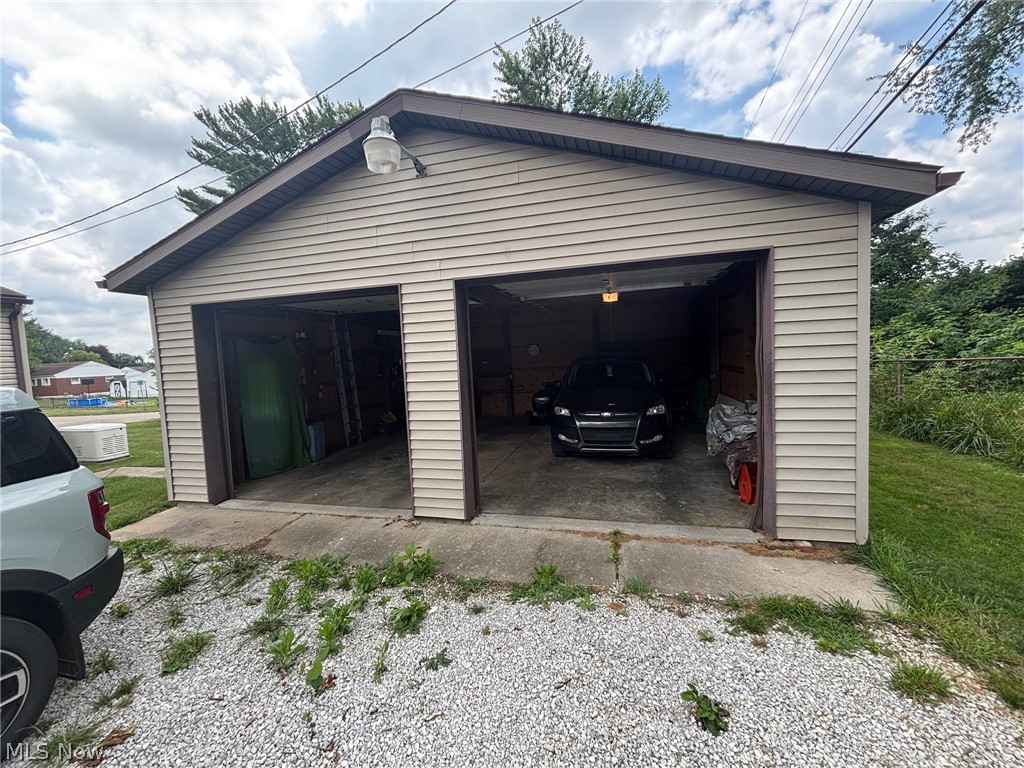 2425 40th Street NE Canton OH 44705