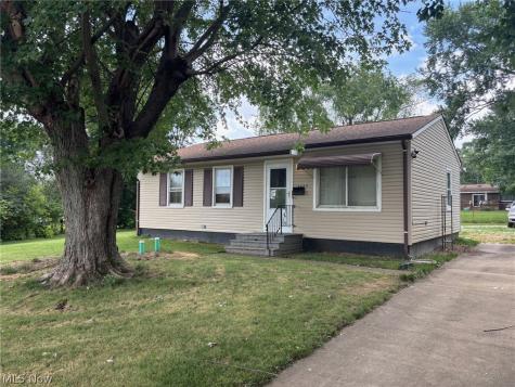 2425 40th Street NE Canton OH 44705