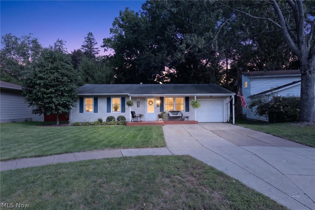 166 Pinewood Drive Elyria OH 44035