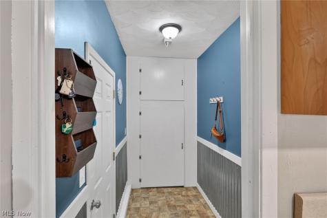 166 Pinewood Drive Elyria OH 44035