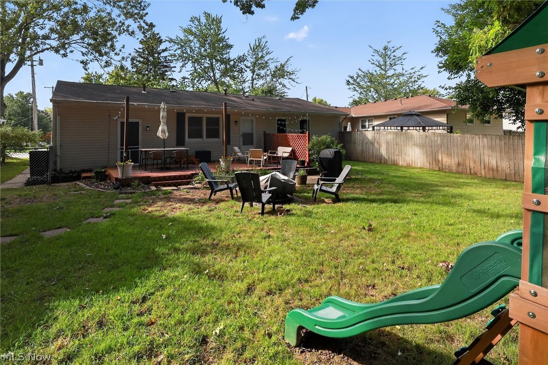 166 Pinewood Drive Elyria OH 44035