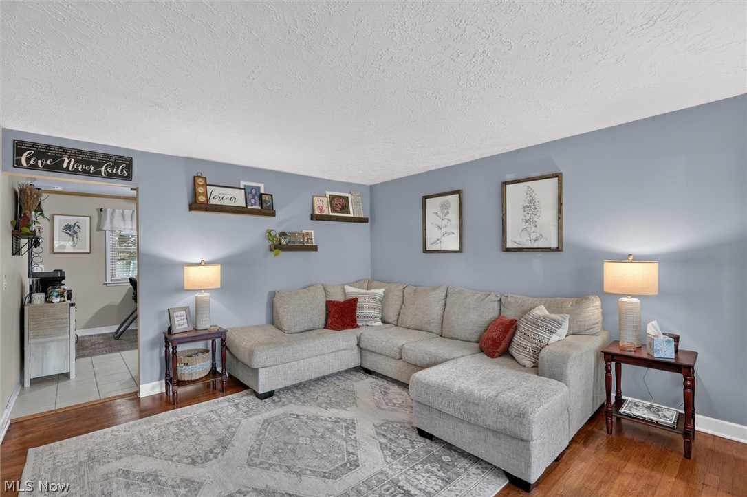 166 Pinewood Drive Elyria OH 44035