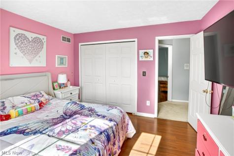4267 Western Reserve Drive Brunswick OH 44212