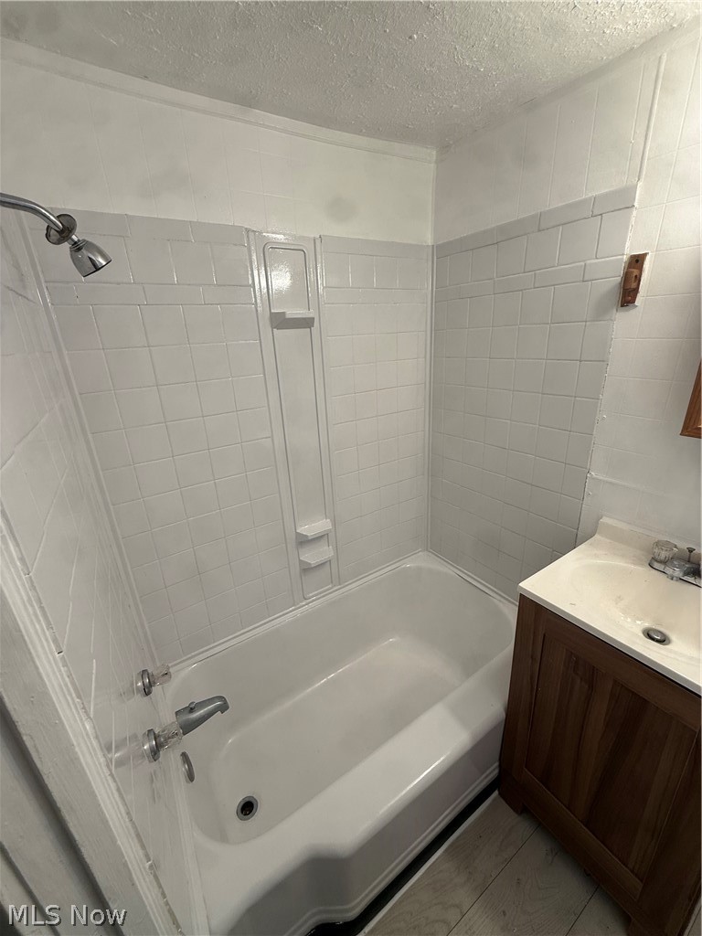 241 Sobul Avenue Akron OH 44305
