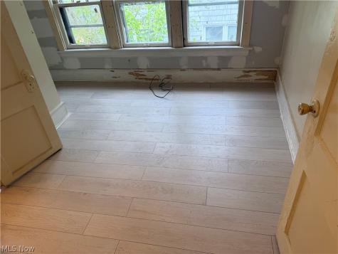241 Sobul Avenue Akron OH 44305