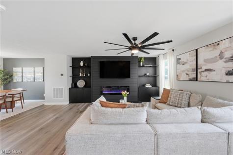 116 Zenith Court Eastlake OH 44095