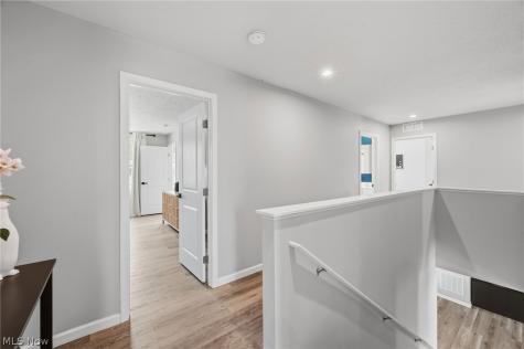 116 Zenith Court Eastlake OH 44095