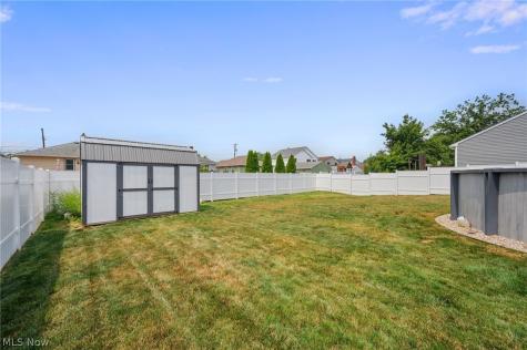 116 Zenith Court Eastlake OH 44095