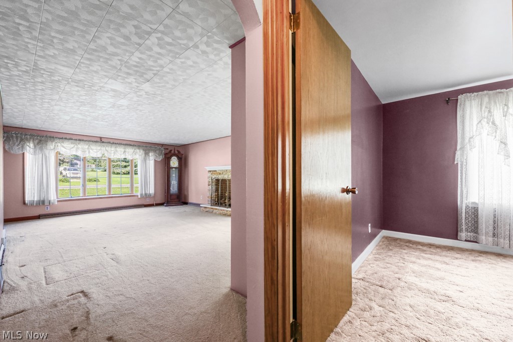 1025 S 12th Street Sebring OH 44672