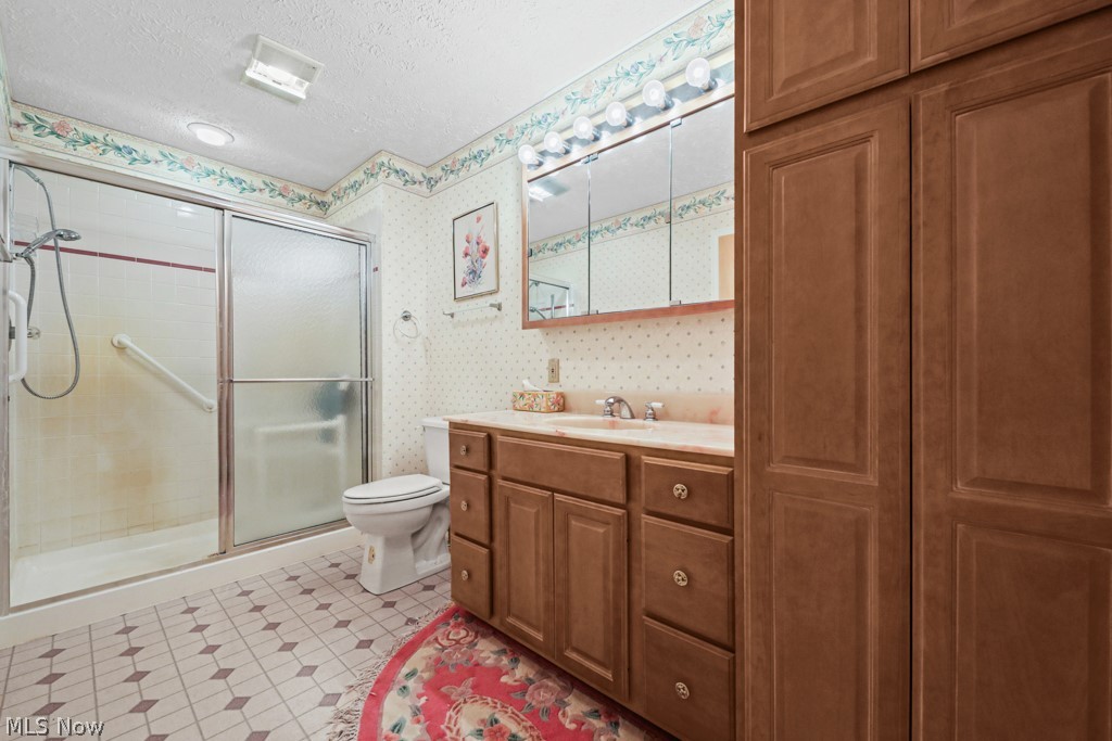 1025 S 12th Street Sebring OH 44672